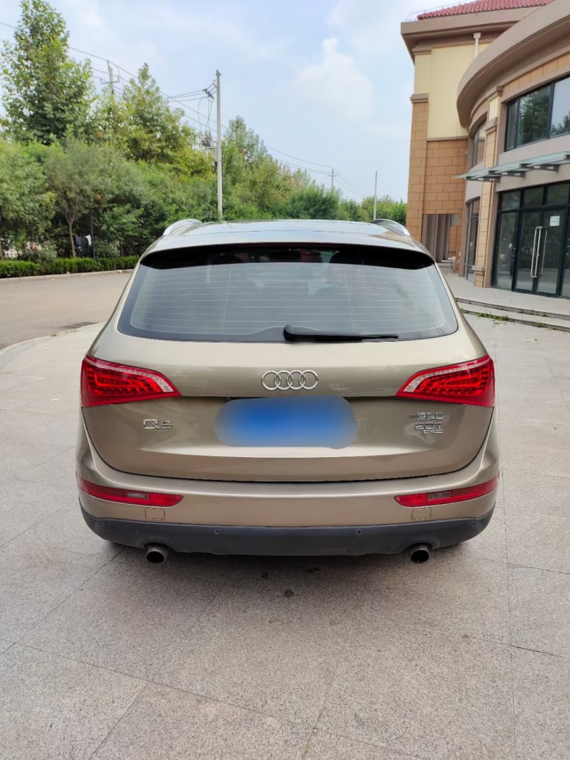 青岛12年奥迪Q59