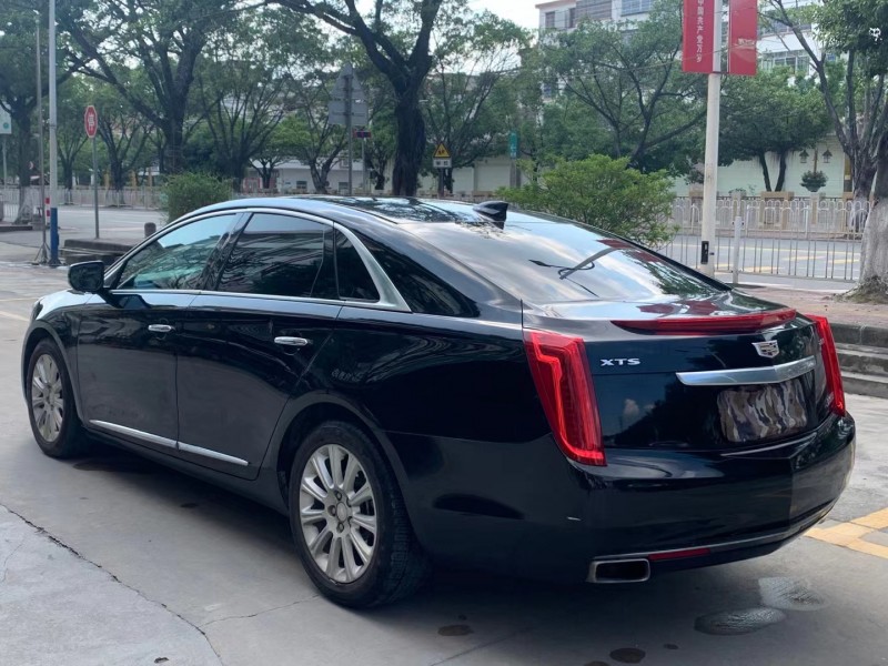 广州17年凯迪拉克XTS8