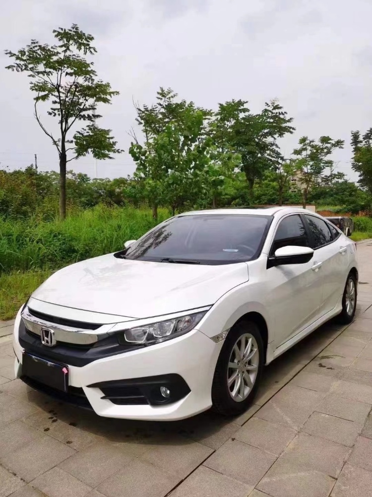 武汉18年本田思域3