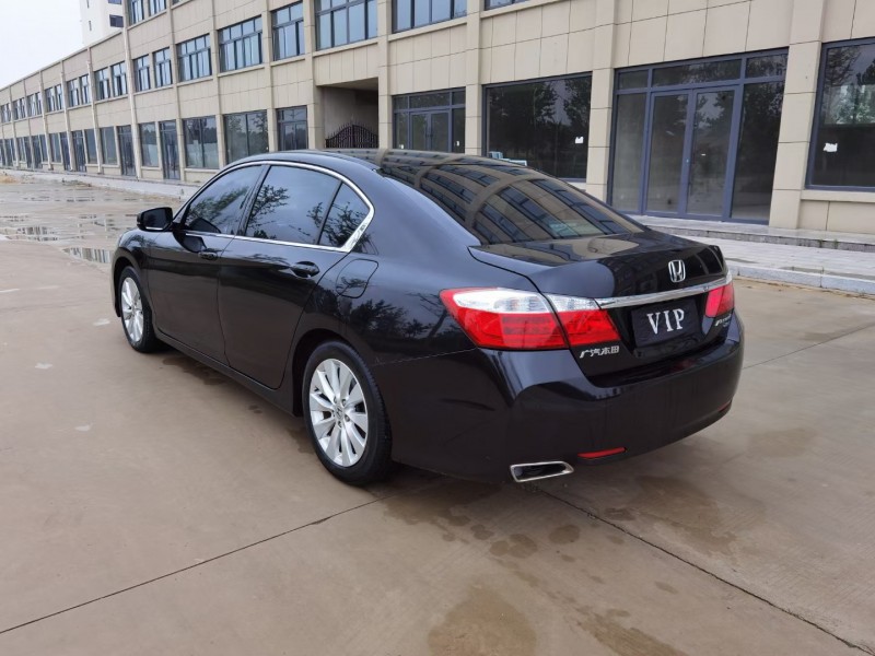 徐州15年本田雅阁7