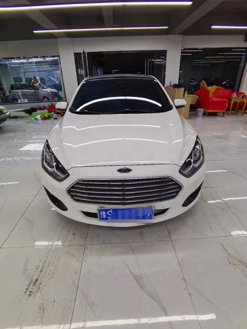 潍坊18年福特福睿斯1