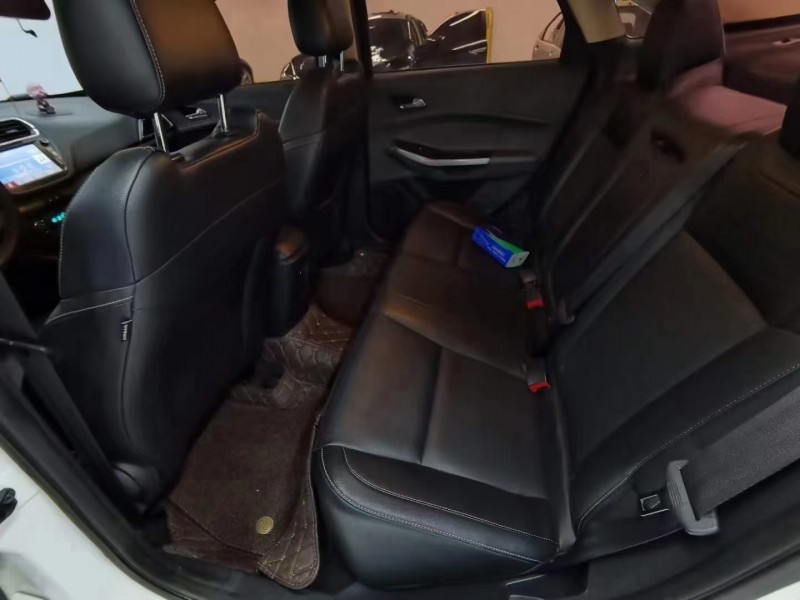 潍坊18年福特福睿斯6