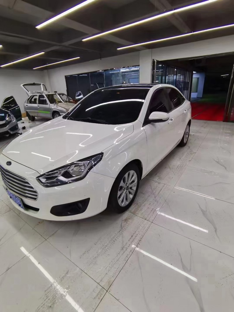 潍坊18年福特福睿斯9