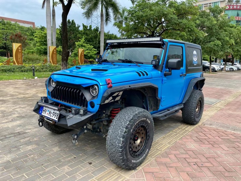 汕頭12年Jeep牧馬人2