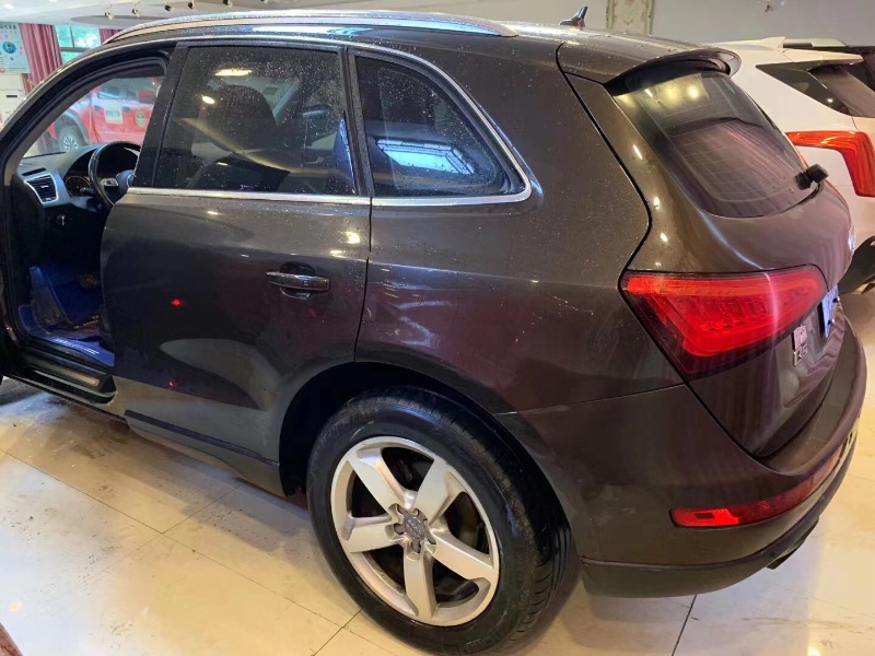 济宁14年奥迪Q55