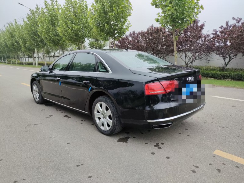 徐州12年奥迪A8L8