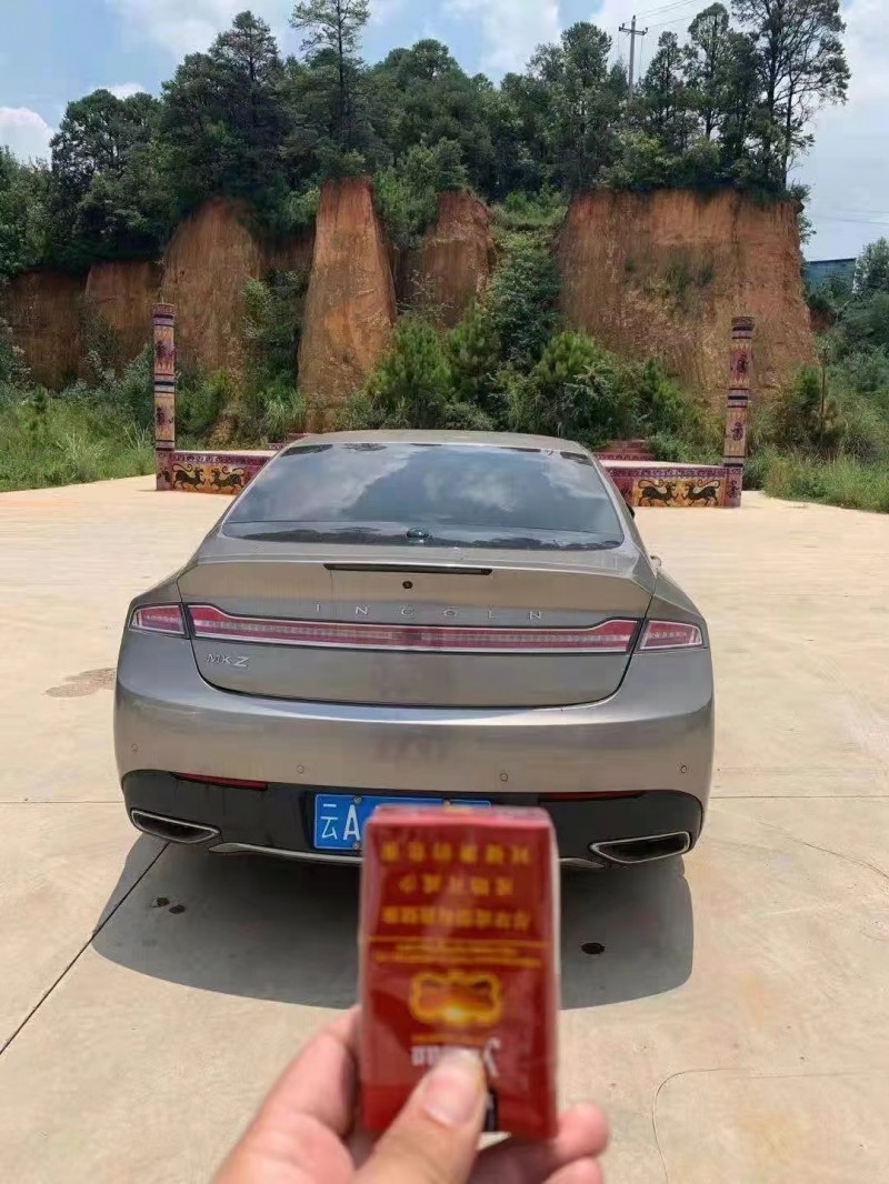 昆明20年林肯MKZ2