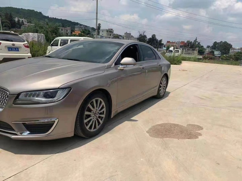 昆明20年林肯MKZ7