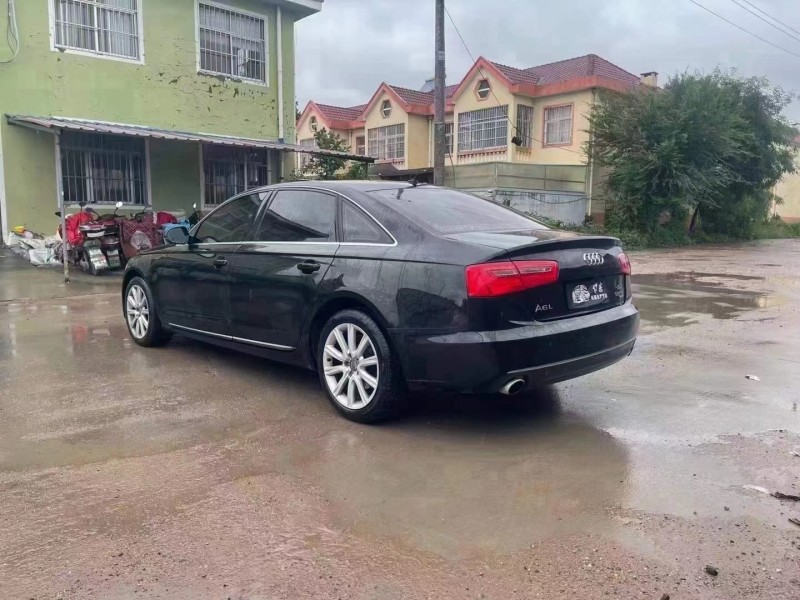 济宁13年奥迪A6L8