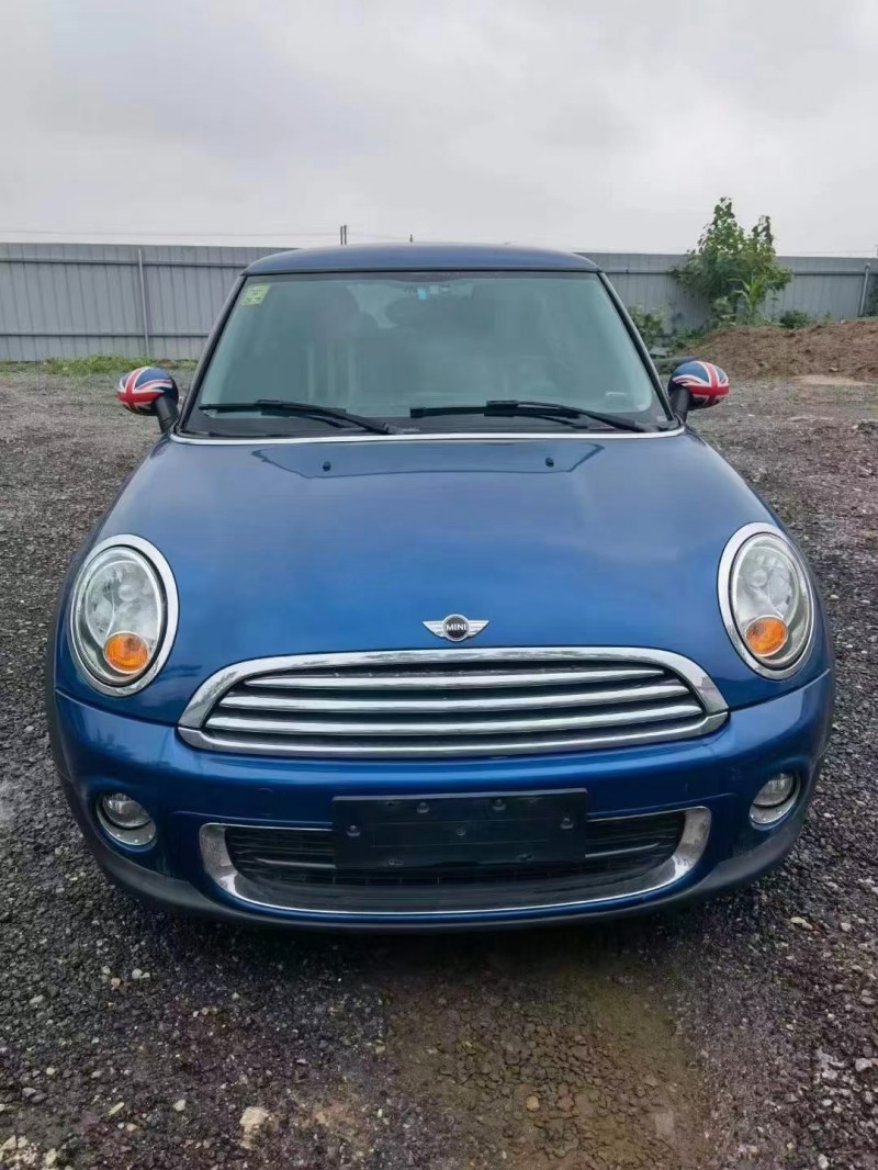 保定13年寶馬MINI1