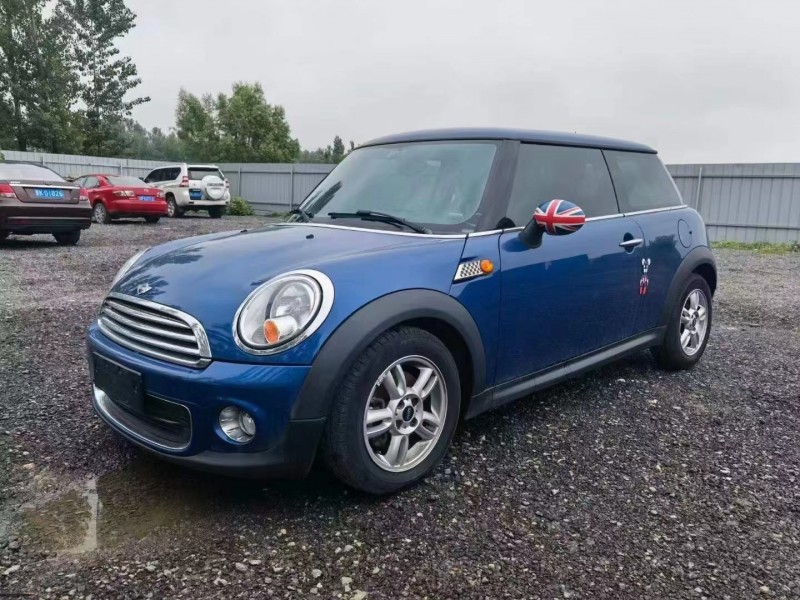 保定13年寶馬MINI2