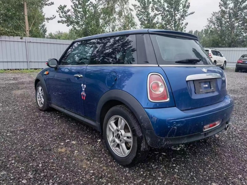 保定13年寶馬MINI6