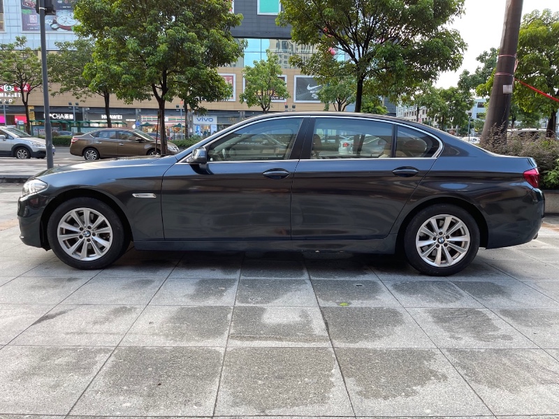 佛山13年宝马5系3