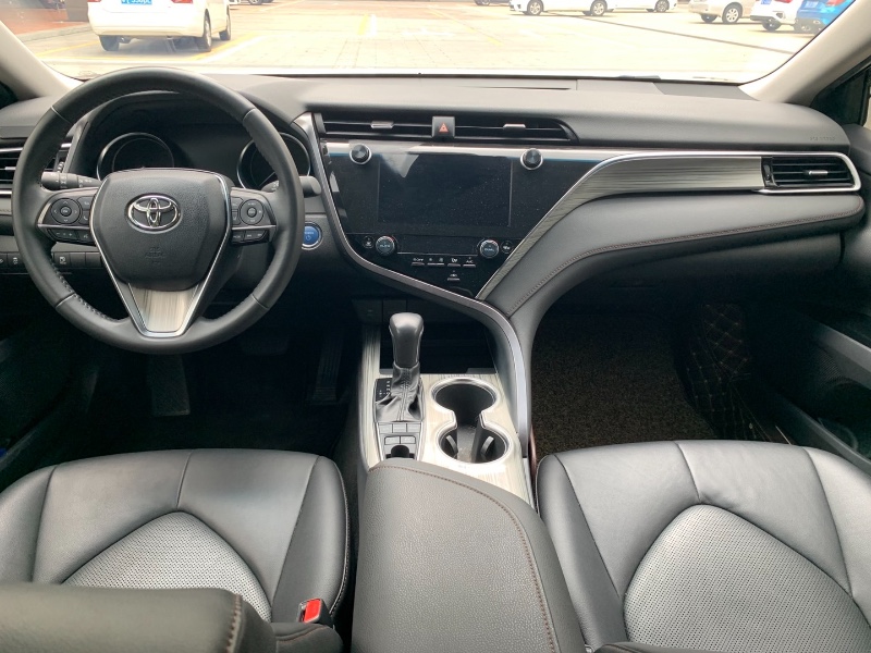 佛山20年丰田凯美瑞8