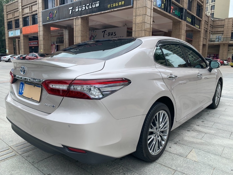 佛山20年丰田凯美瑞1