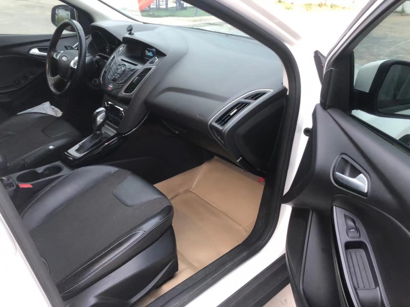 徐州15年福特福克斯8