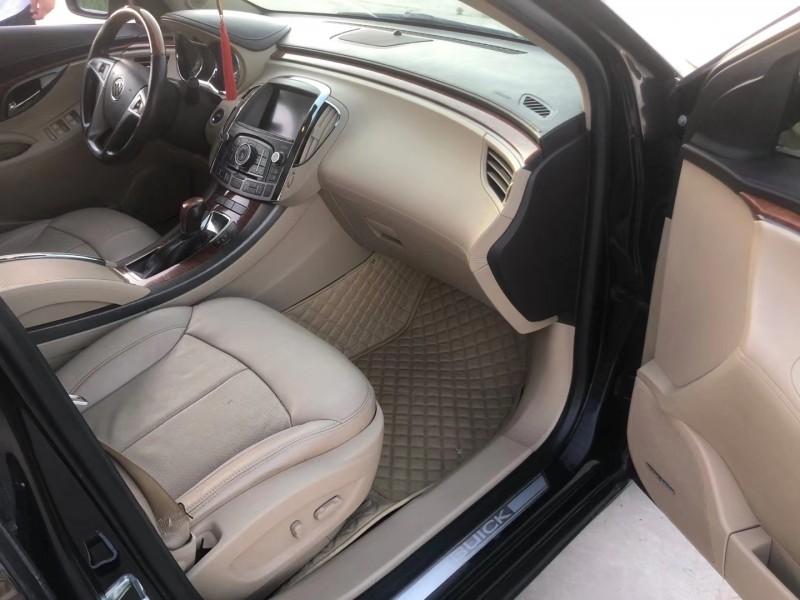 徐州11年别克君越8