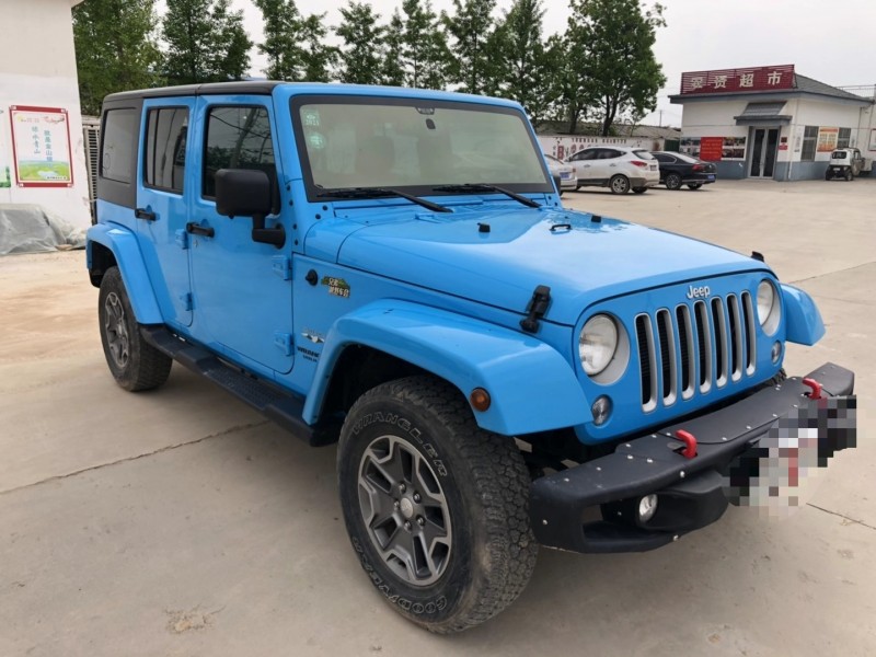 徐州17年Jeep牧馬人5