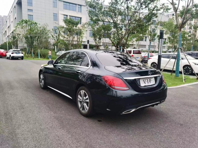 泰州19年奔驰C7