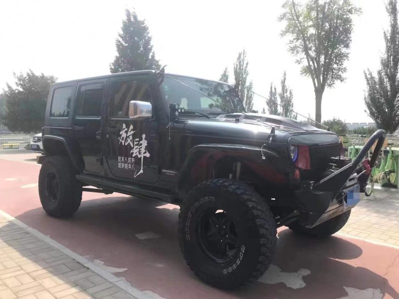 滄州09年Jeep牧馬人3