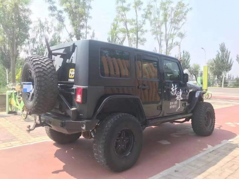 滄州09年Jeep牧馬人7