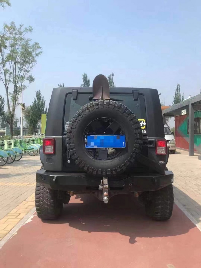 滄州09年Jeep牧馬人9