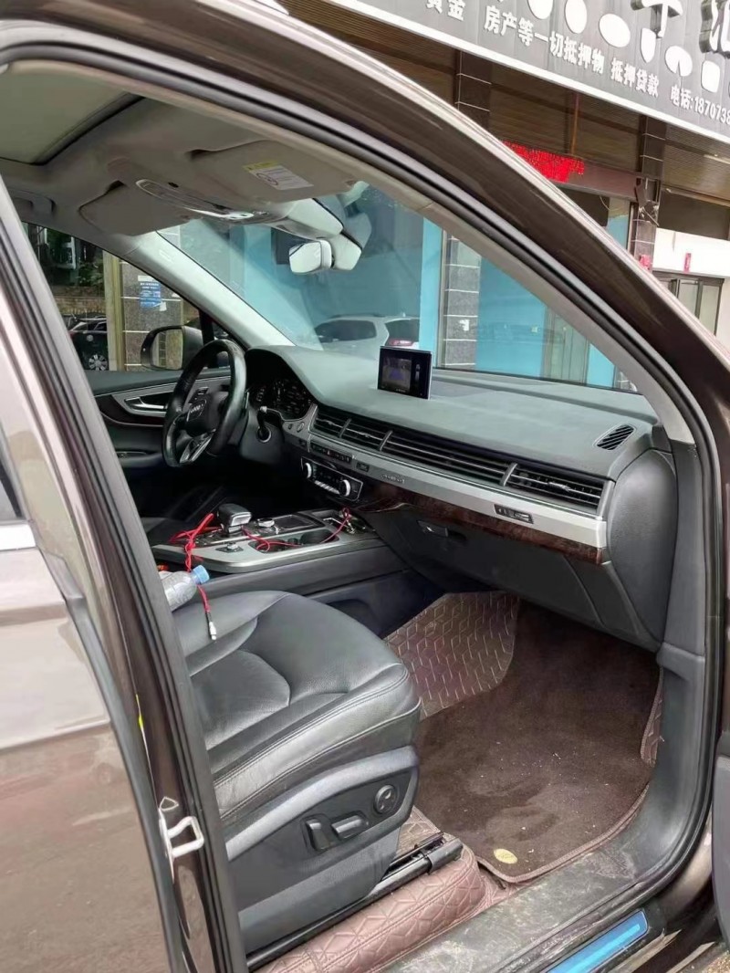 东莞16年奥迪Q77