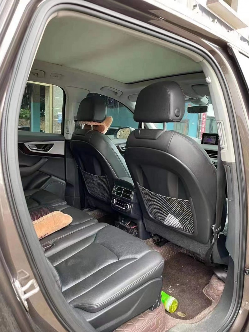 东莞16年奥迪Q76