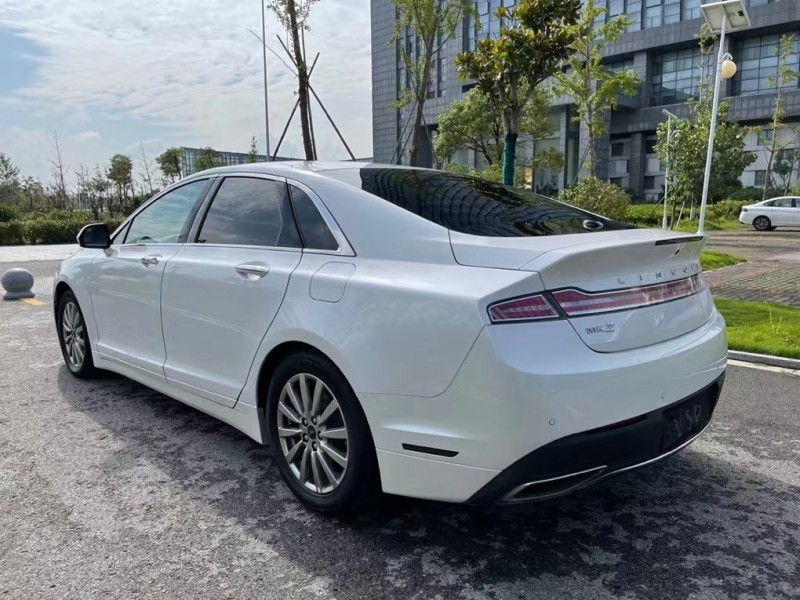 鹽城20年林肯MKZ9