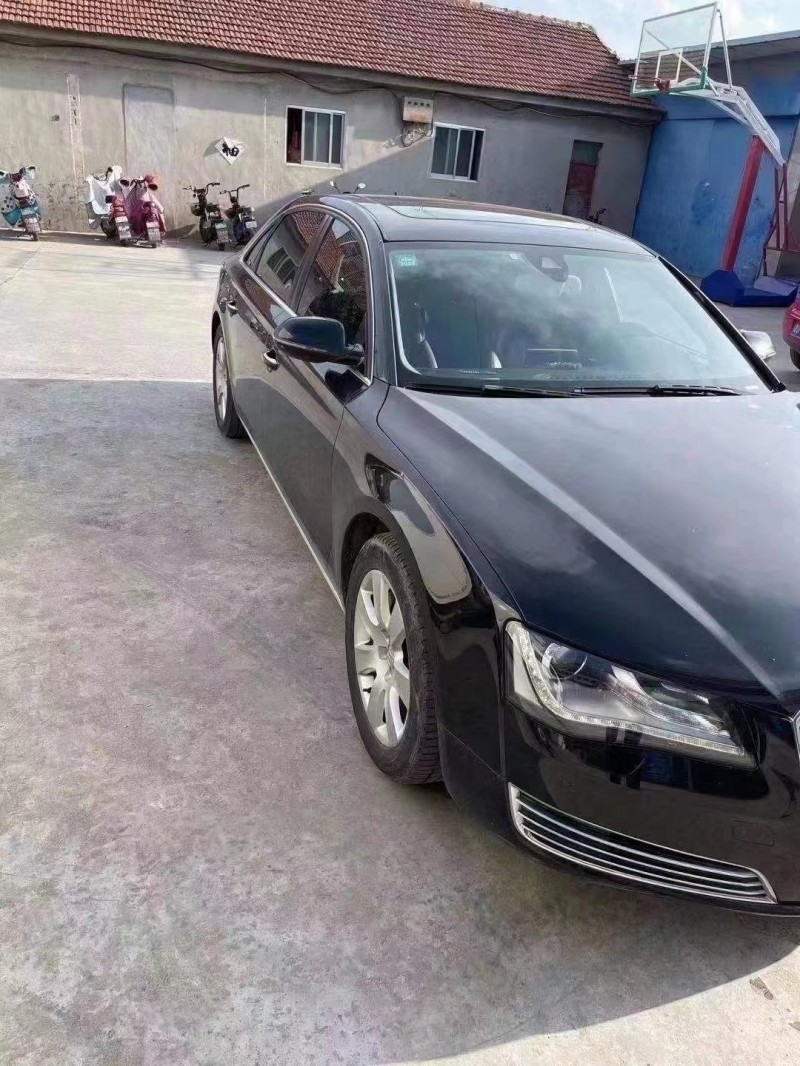 潍坊12年奥迪A8L2