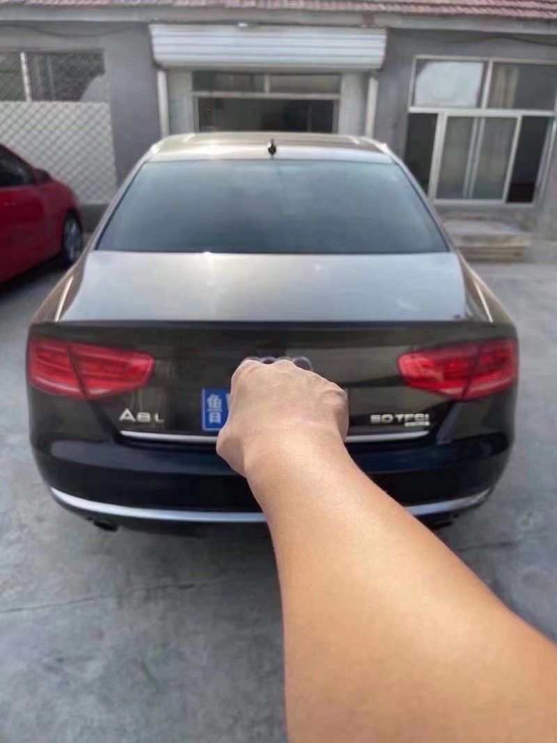 潍坊12年奥迪A8L8