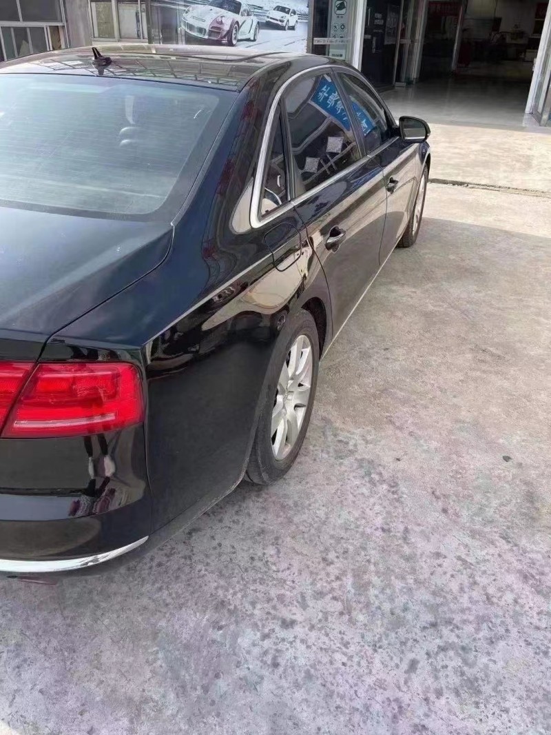 潍坊12年奥迪A8L7