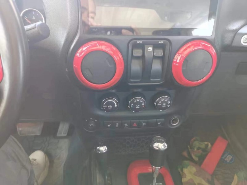 思茅14年Jeep牧馬人9
