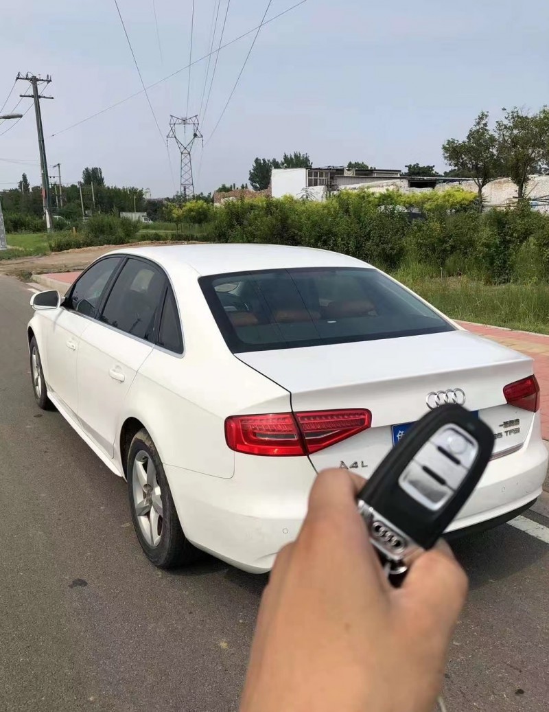 邢台14年奥迪A4L5