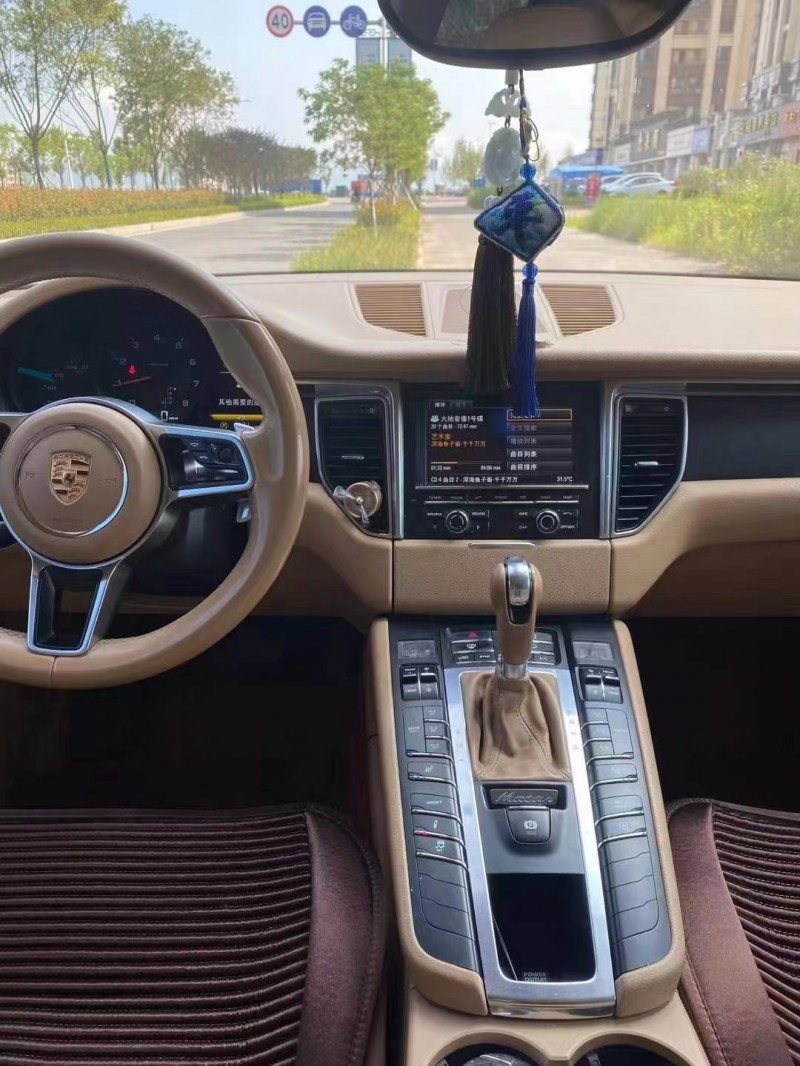 杭州14年保時捷Macan4