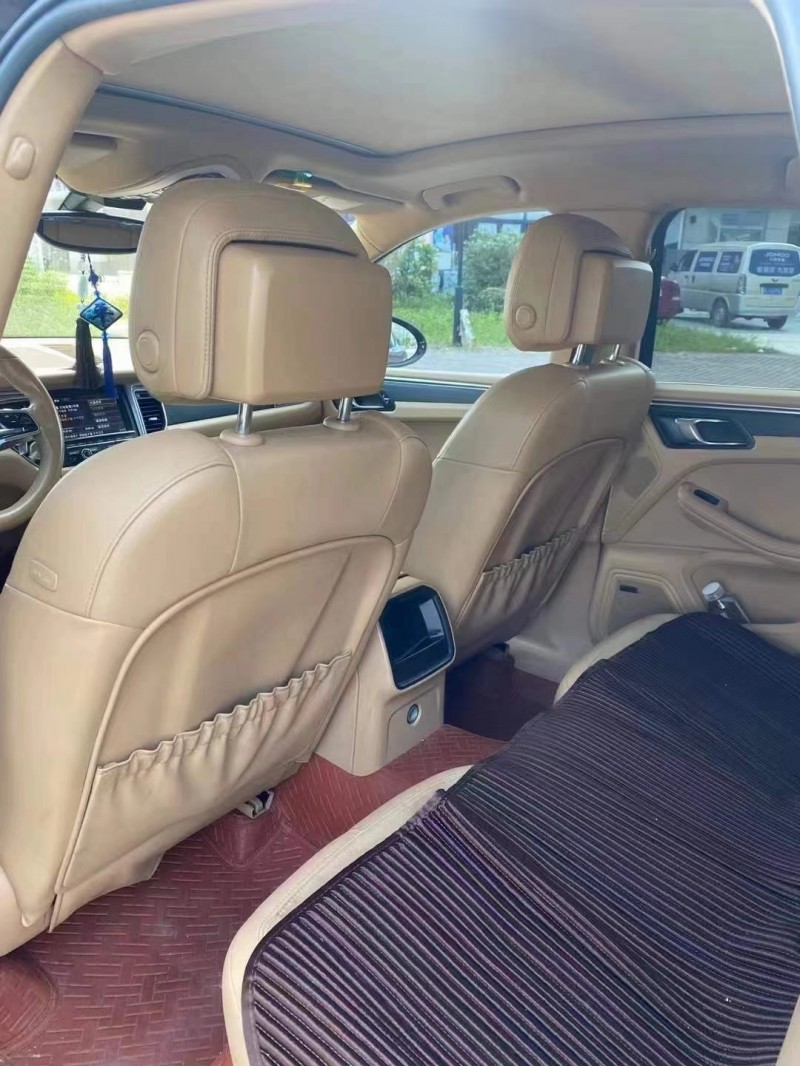 杭州14年保時捷Macan5