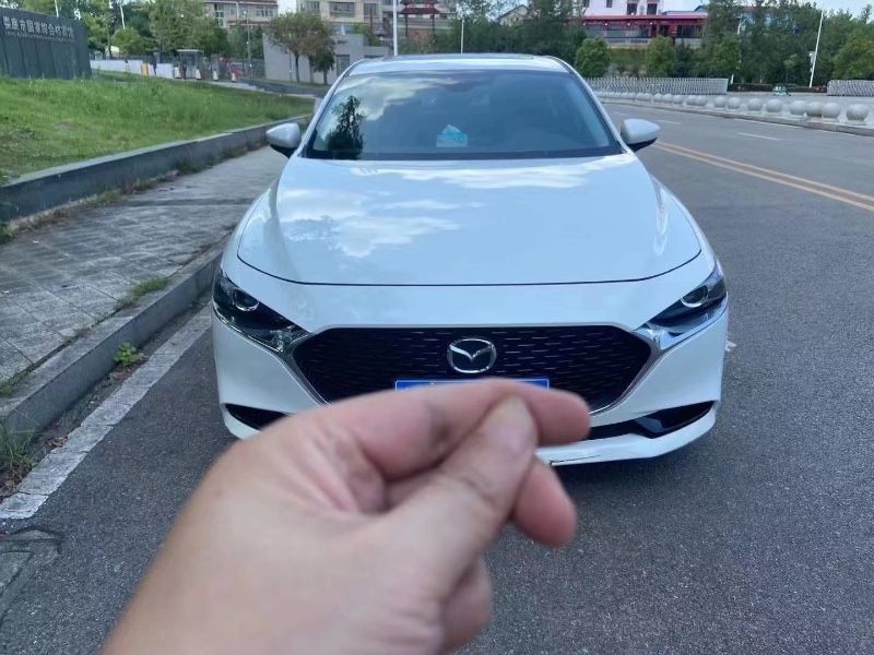 衡陽20年馬自達昂克賽拉1