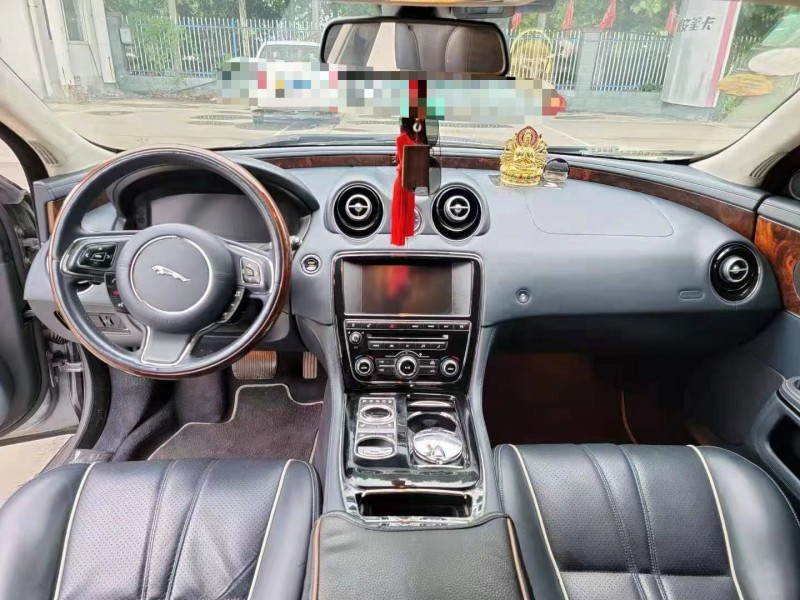 聊城15年捷豹XJ6