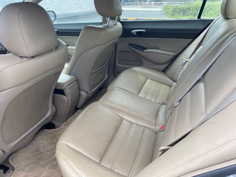 广州09年本田思域1