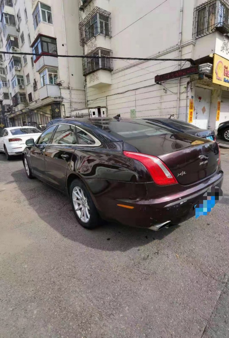 哈爾濱13年捷豹XJL8