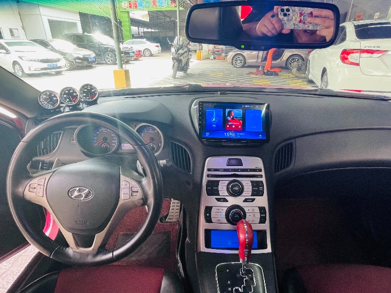 东莞10年现代劳恩斯酷派4