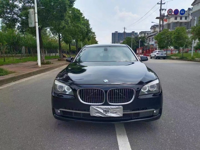 武汉12年宝马7系1