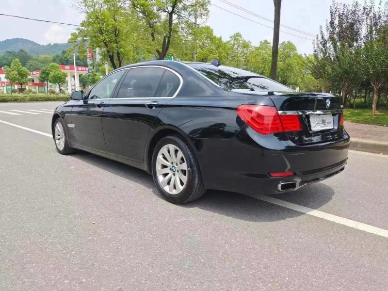 武汉12年宝马7系6