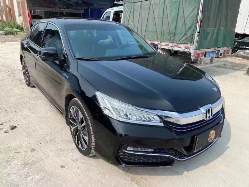 广州17年本田雅阁2