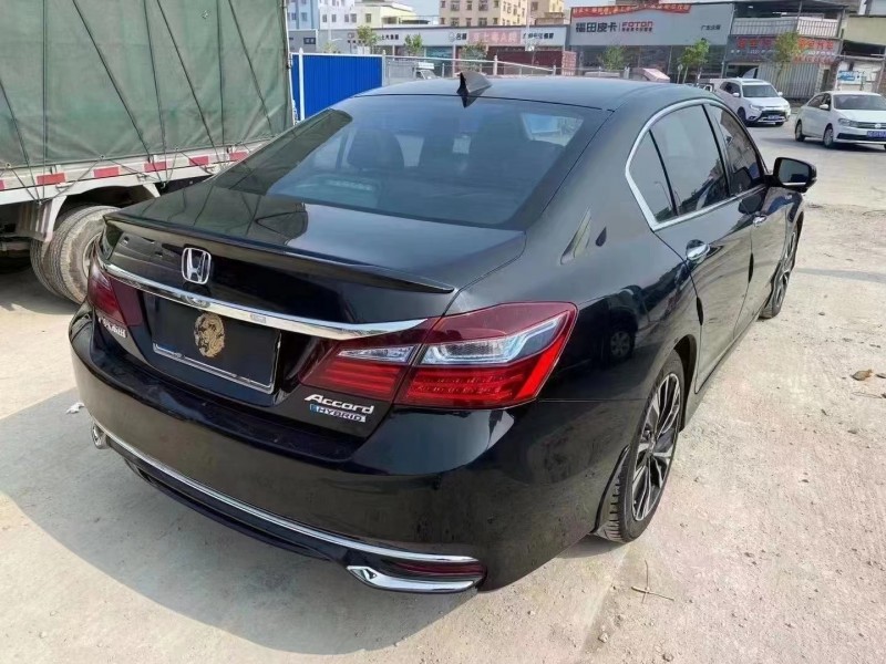 广州17年本田雅阁9