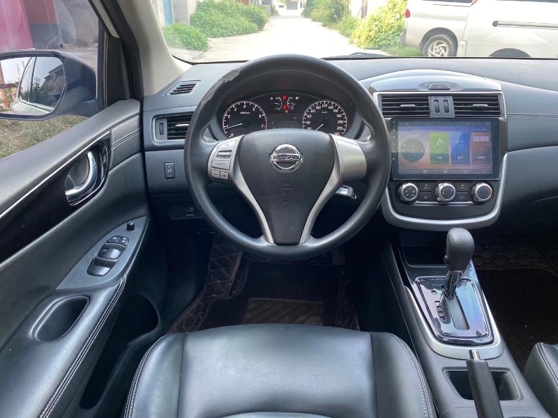 郑州17年日产骐达5