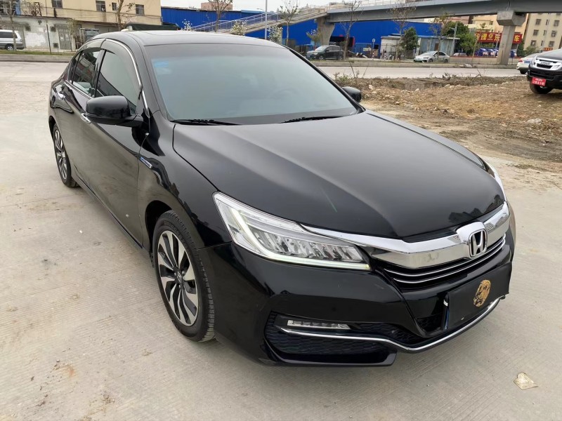 广州17年本田雅阁2