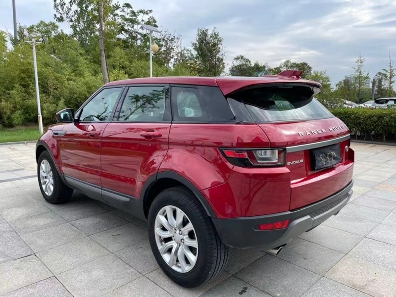 盐城18年路虎极光9