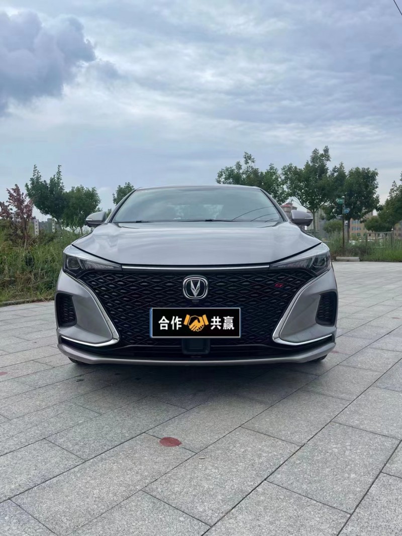 承德20年長安汽車逸動1