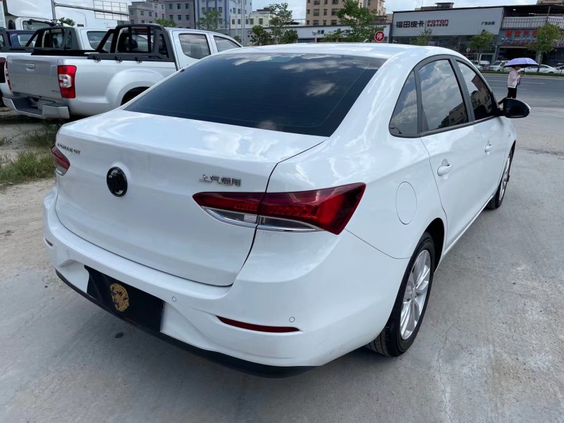 广州20年别克英朗9